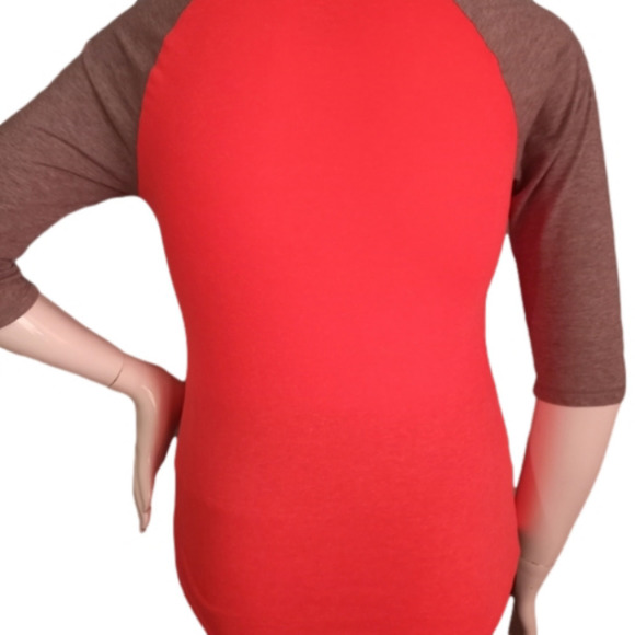 Athletic works 3/4 sleeve baseball style shirt - Picture 3 of 4